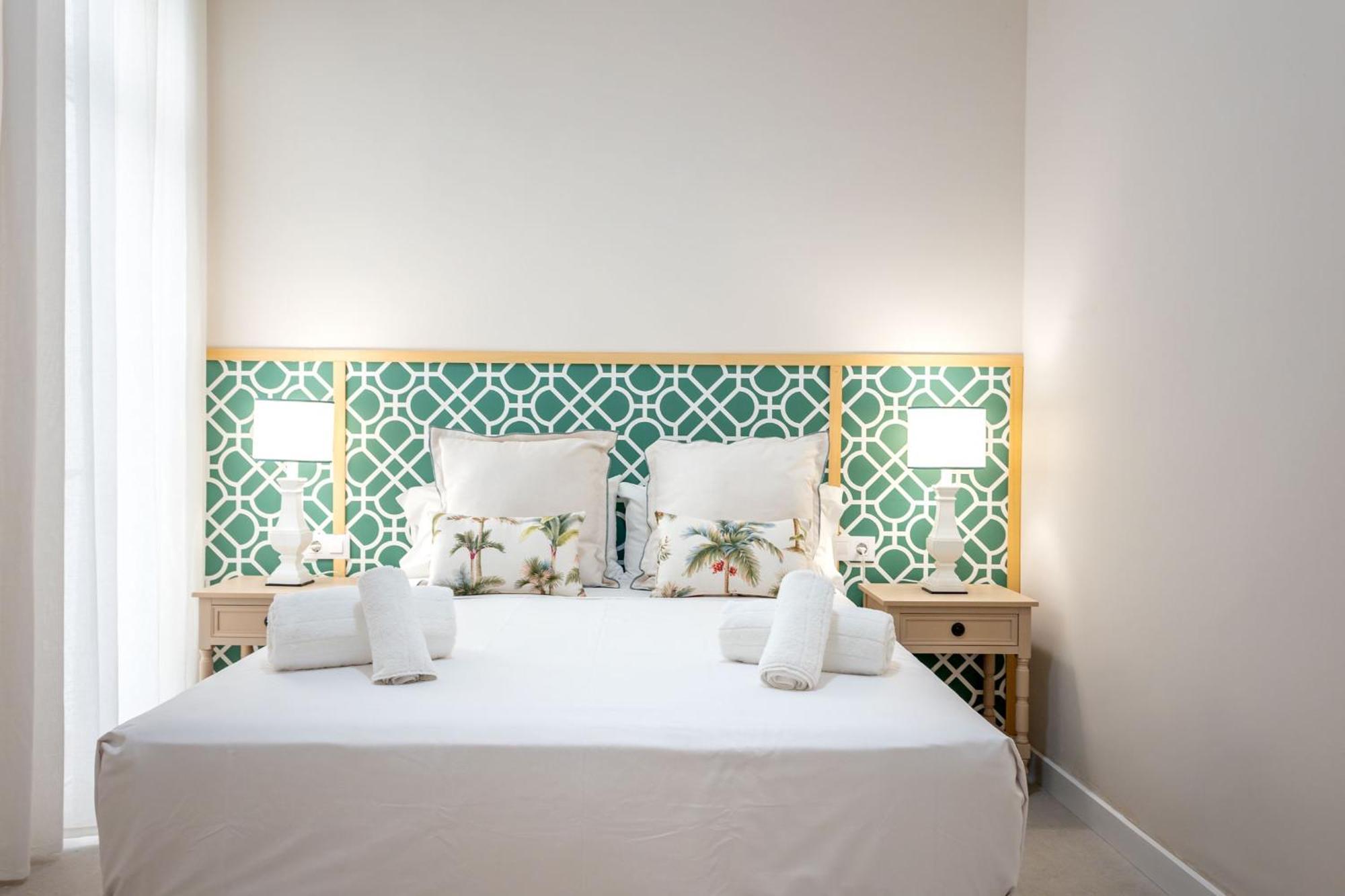 Rt41 Triana Deluxe Apartment Севиля Стая снимка