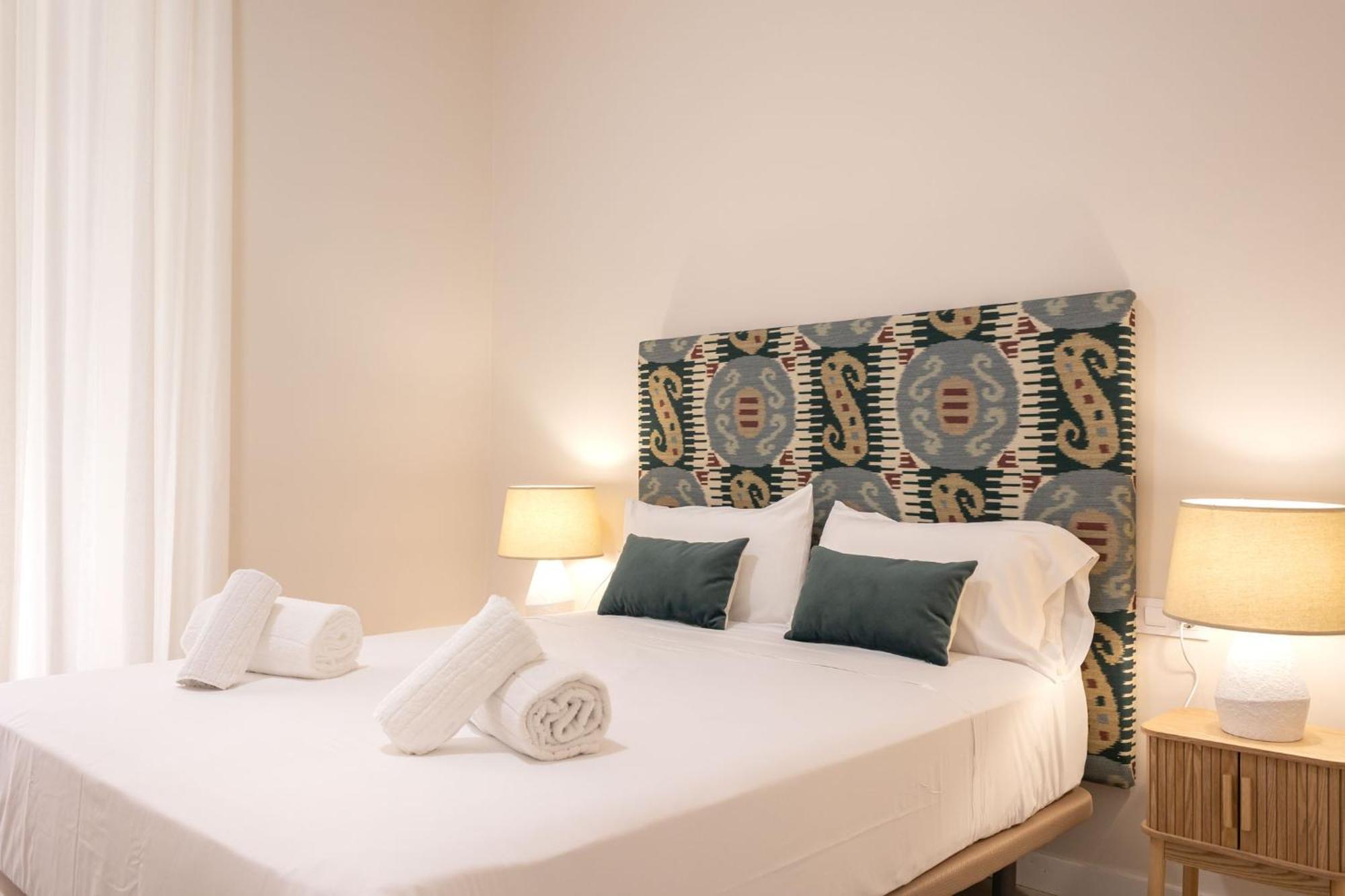 Rt41 Triana Deluxe Apartment Севиля Екстериор снимка