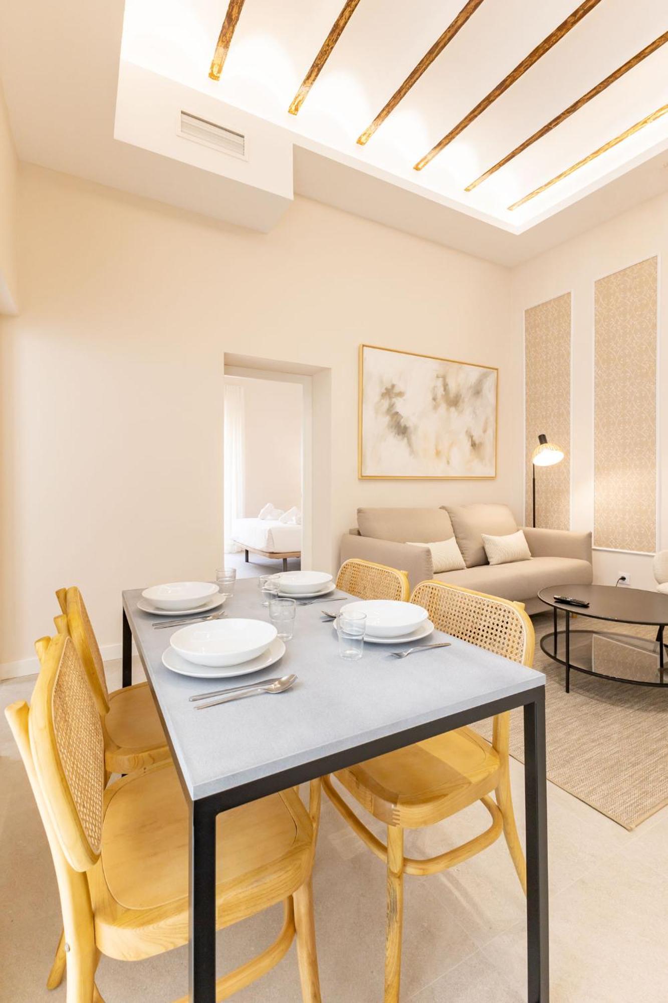 Rt41 Triana Deluxe Apartment Севиля Стая снимка