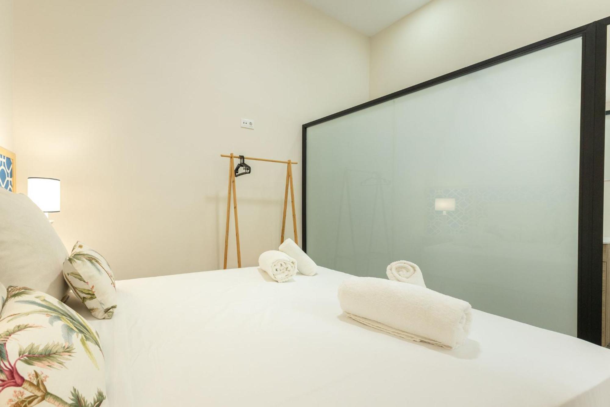 Rt41 Triana Deluxe Apartment Севиля Екстериор снимка