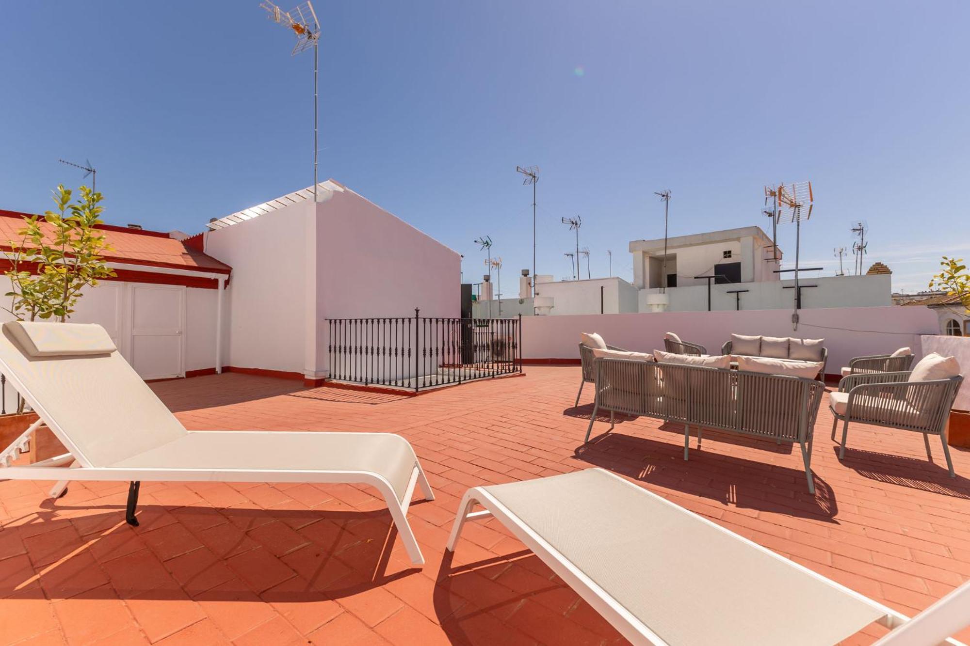 Rt41 Triana Deluxe Apartment Севиля Екстериор снимка